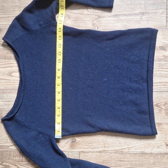 3/4 Sleeve Merino Wool Sweater - Picture 4 of 5